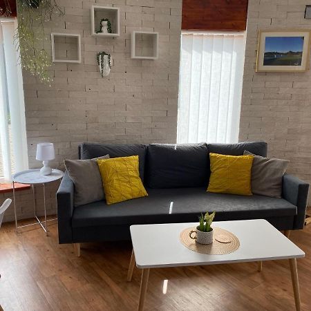 U Vrabcaka Apartment Zlonin ภายนอก รูปภาพ