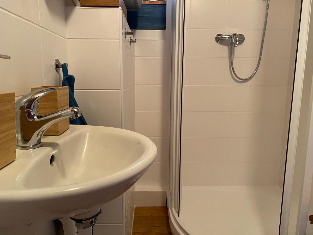 U Vrabcaka Apartment Zlonin ภายนอก รูปภาพ